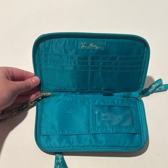 Vera Bradley zip around wallet in capri teal with wristlet strap - Picture 2 of 5